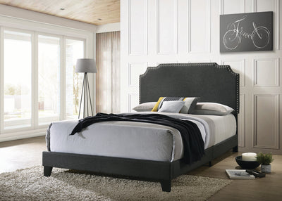 Tamarac Upholstered Bed in Grey
