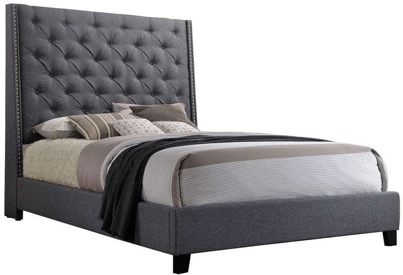 Chantilly Upholstered Bed