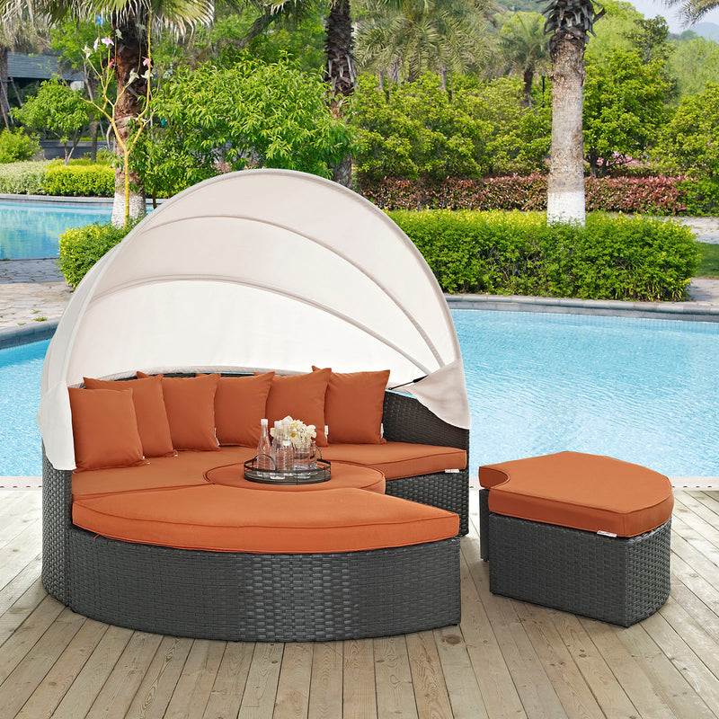 Sojourn Outdoor Patio Sunbrella¬Æ Daybed