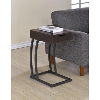 Maddox Accent Table With Power Outlet in Nutmeg
